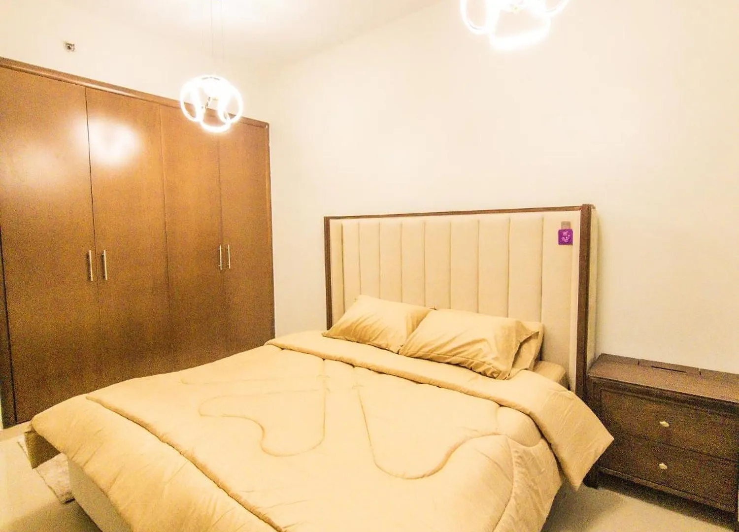 Lavish 1 Bedroom Downtown Dubai
