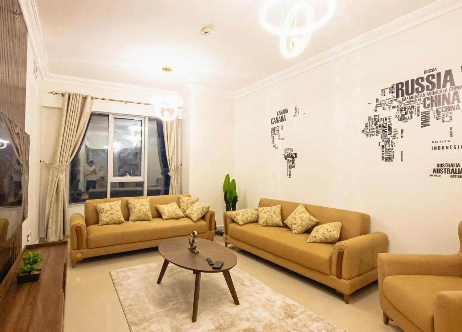 Lavish 1 Bedroom Downtown Dubai