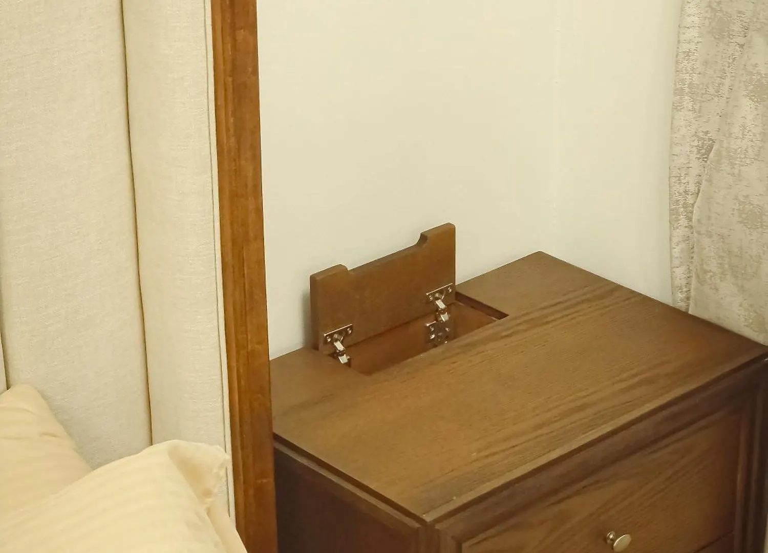 Lavish 1 Bedroom Downtown Dubai